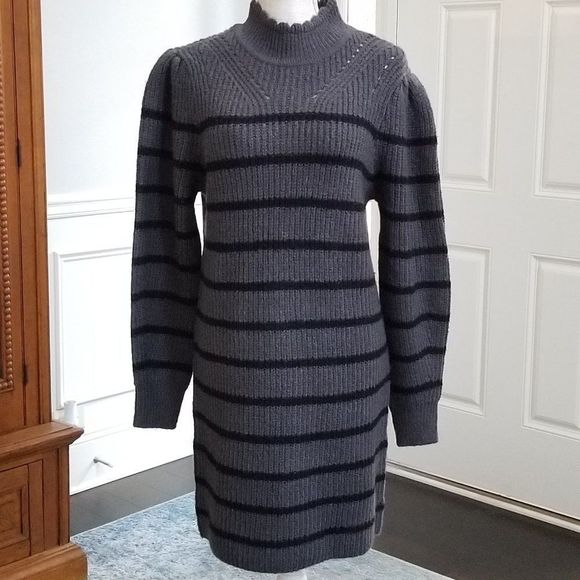 La Classe Couture Gray Sweater Dress Stripes Poof Sleeve Size Medium - Picture 1 of 10